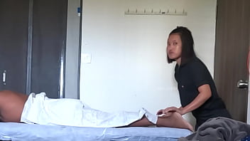 Lộ Hàng Và “tẩm Quất” Thăng Hoa Lọt Vào ống Kính Camera Giấu Kín